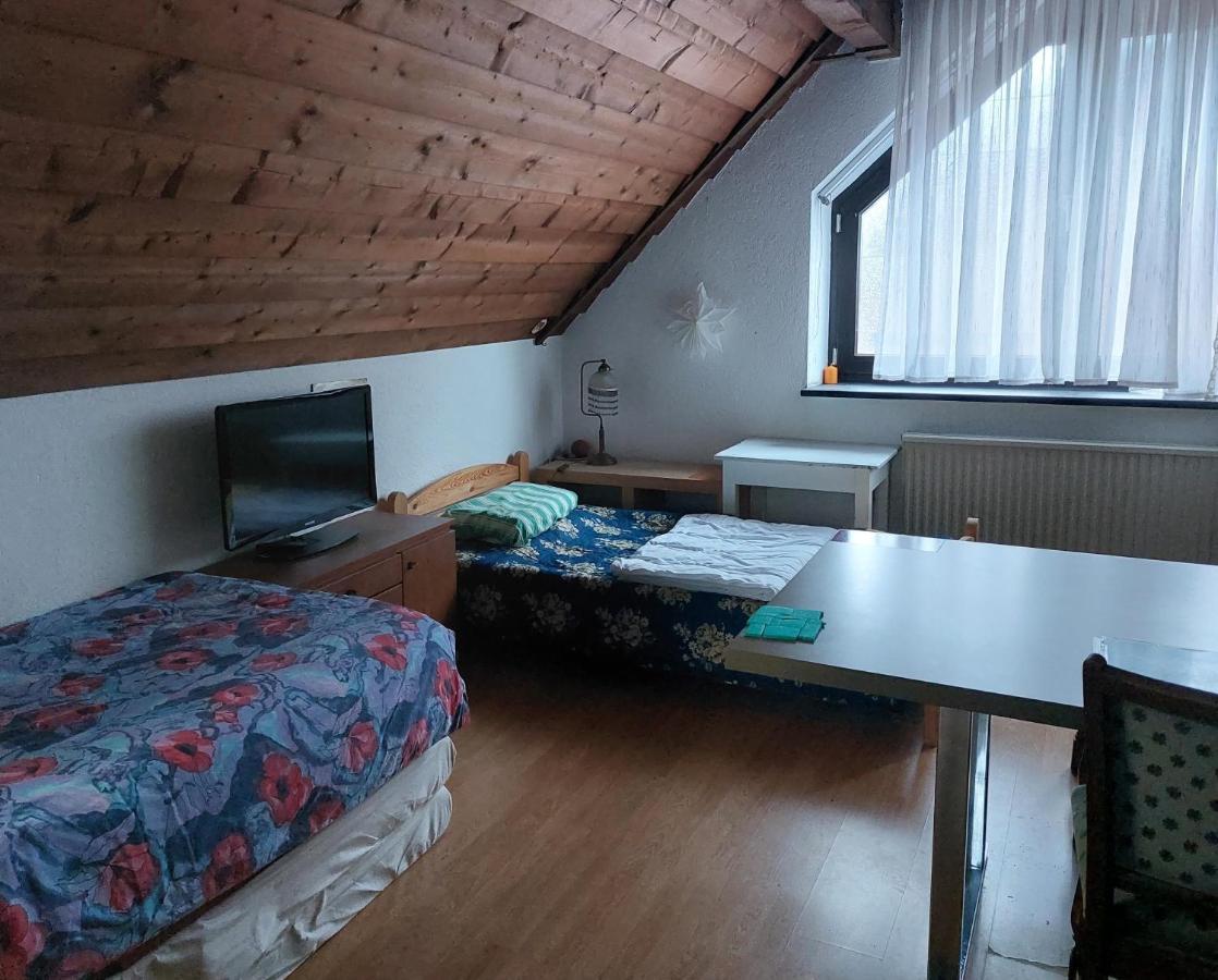 Zimmer Im Landhaus Erkelenz Exterior photo